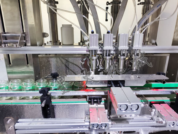 南京辣椒酱灌装机